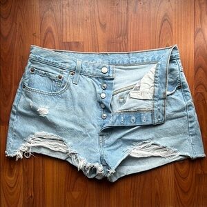 Women's Levi Light Blue Denim Shorts